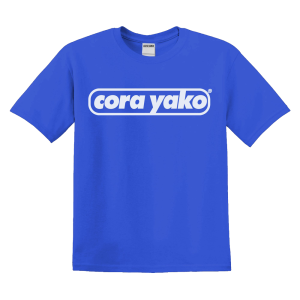 CORA YAKO. Camiseta logo